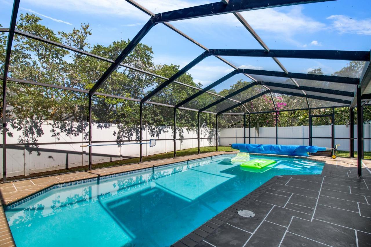 Tampa Bay Pool Home With Heated Pool 브랜던 외부 사진
