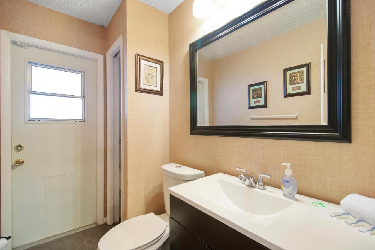Tampa Bay Pool Home With Heated Pool 브랜던 외부 사진